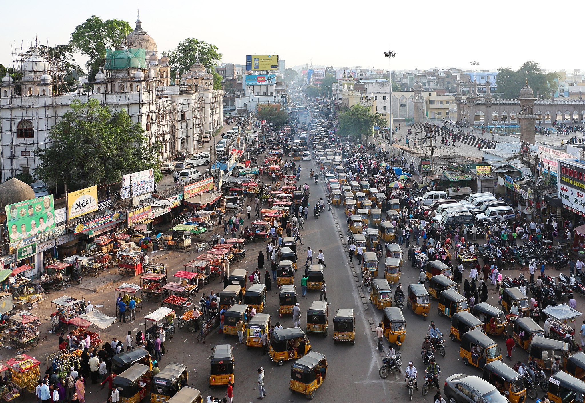 Hyderabad gets smart traffic signals system to reduce congestion