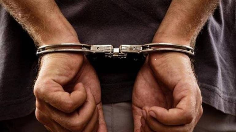 The police seized 19.4 tolas of gold and 954 tolas of silver ornaments, a Renault Kwid-car, four mobile phones and around ₹3.90 lakh cash from the arrested.