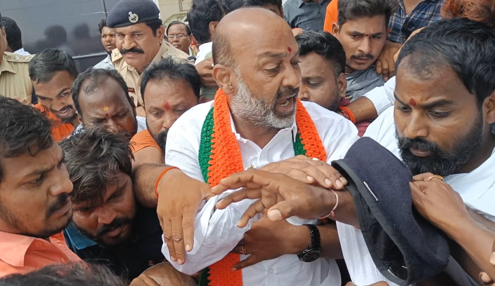 Bandi Sanjay BJP Telangana president arrested in Jangaon on 23 August. (BJP4Telangana/ Twitter)