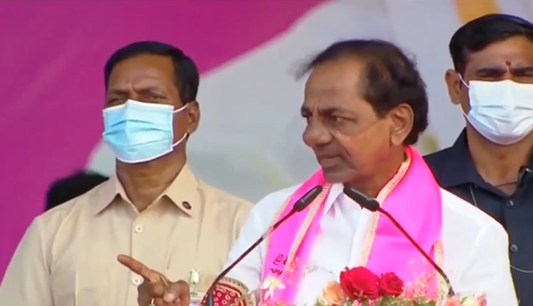 KCR at Munugode a day ahead of Amit Shah visit