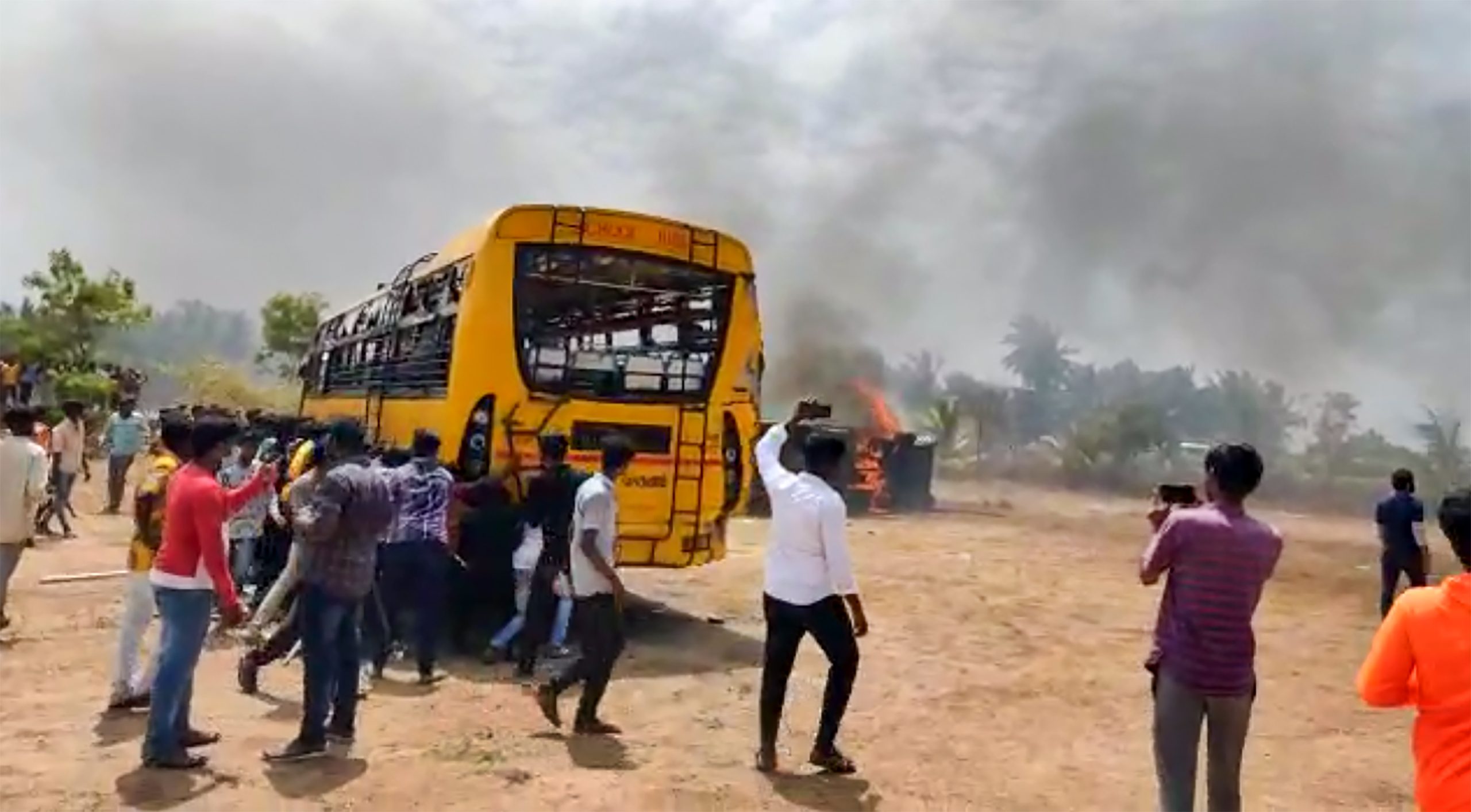 Violence breaks out in TN over girl's death