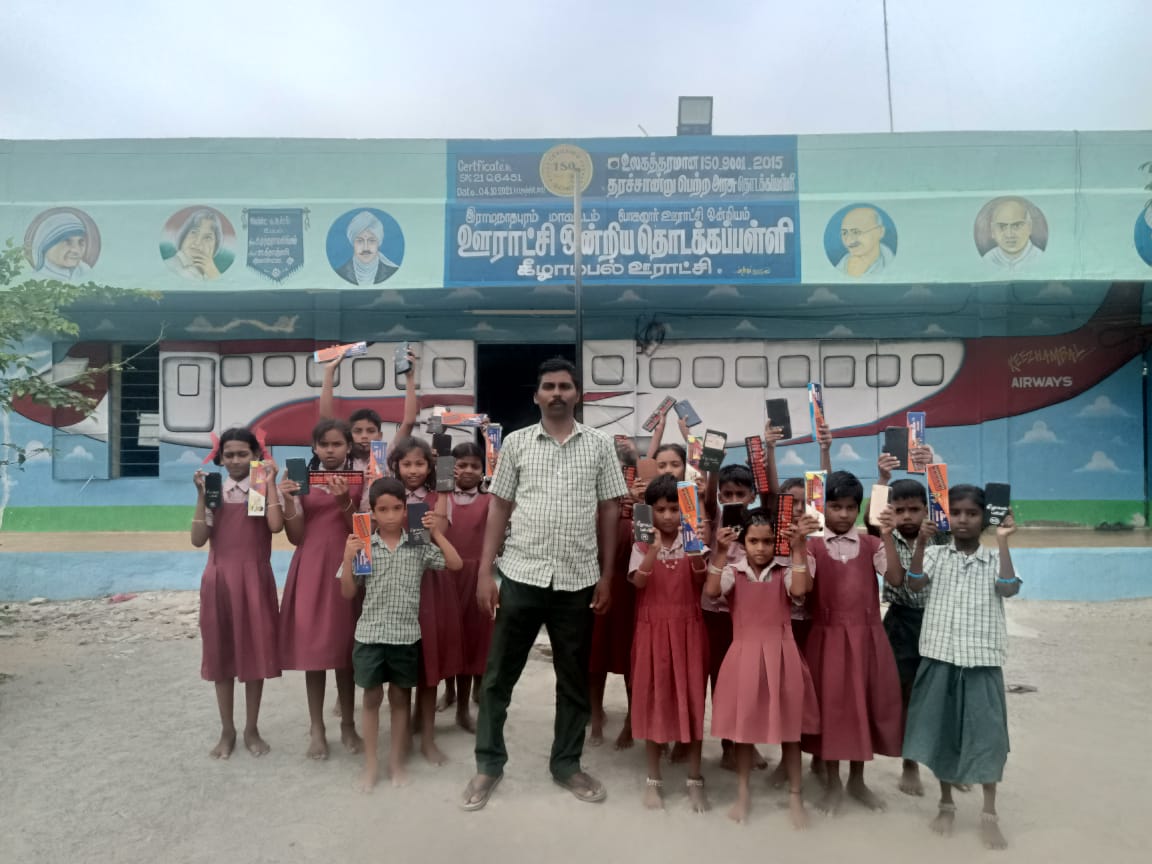 Ramachandran with students