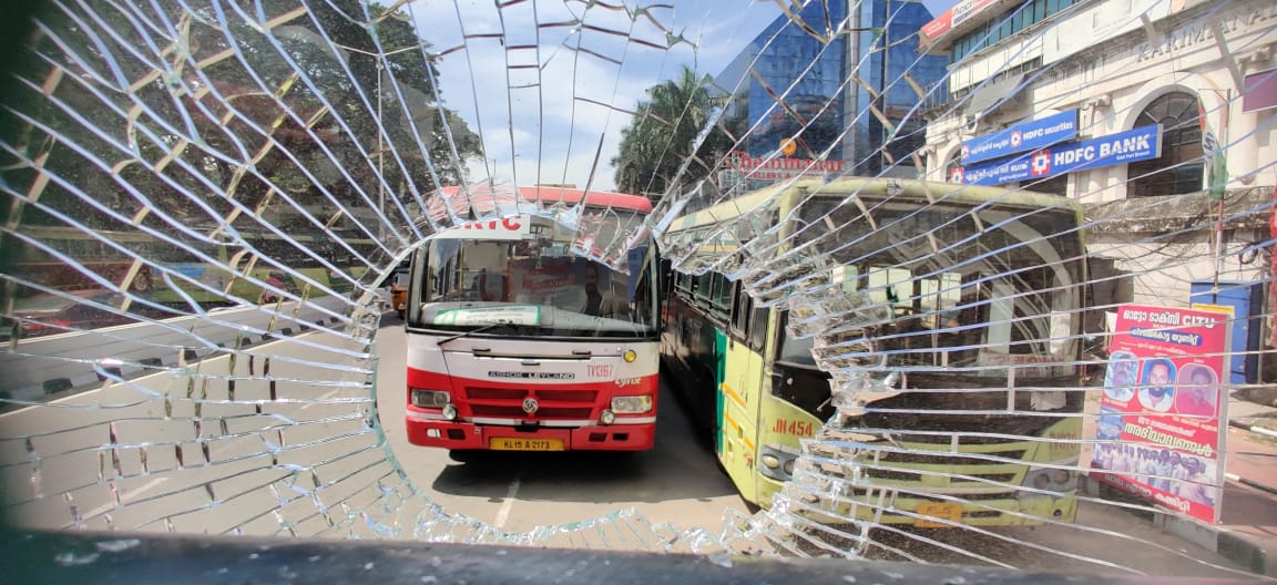 Bus attacked PFI