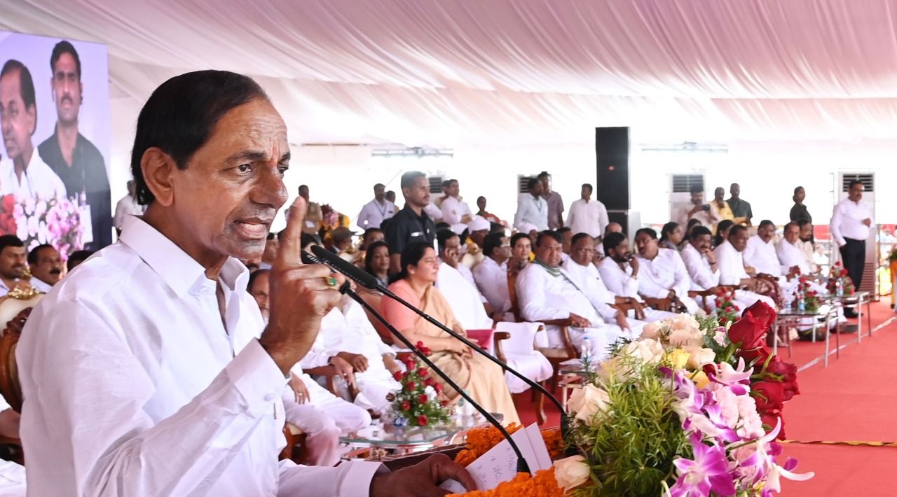 Telangana Chief Minister K Chandrashekar Rao addresses a sabha in Hyderabad on Saturday, 17 September, 2022. (Supplied)
