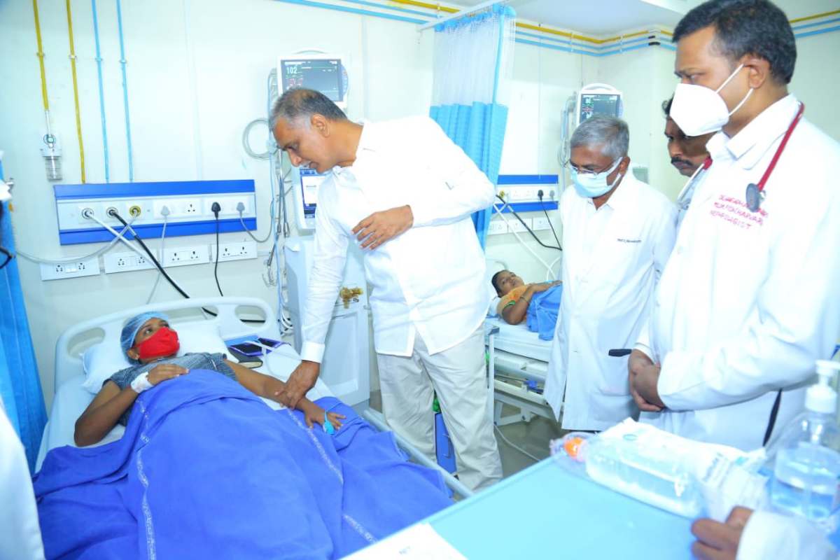 Harish Rao visiting patients at NIMS