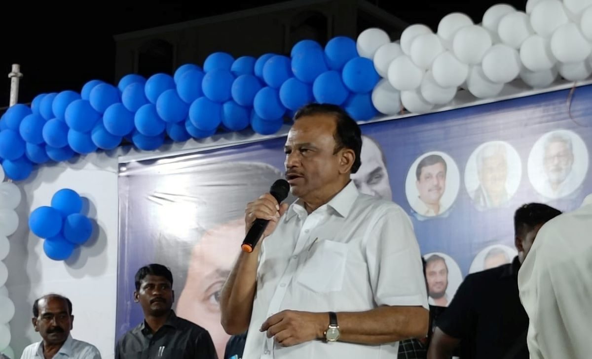 YSRCP Ongole MP Magunta Sreenivasulu Reddy at a party meeting. (Supplied)