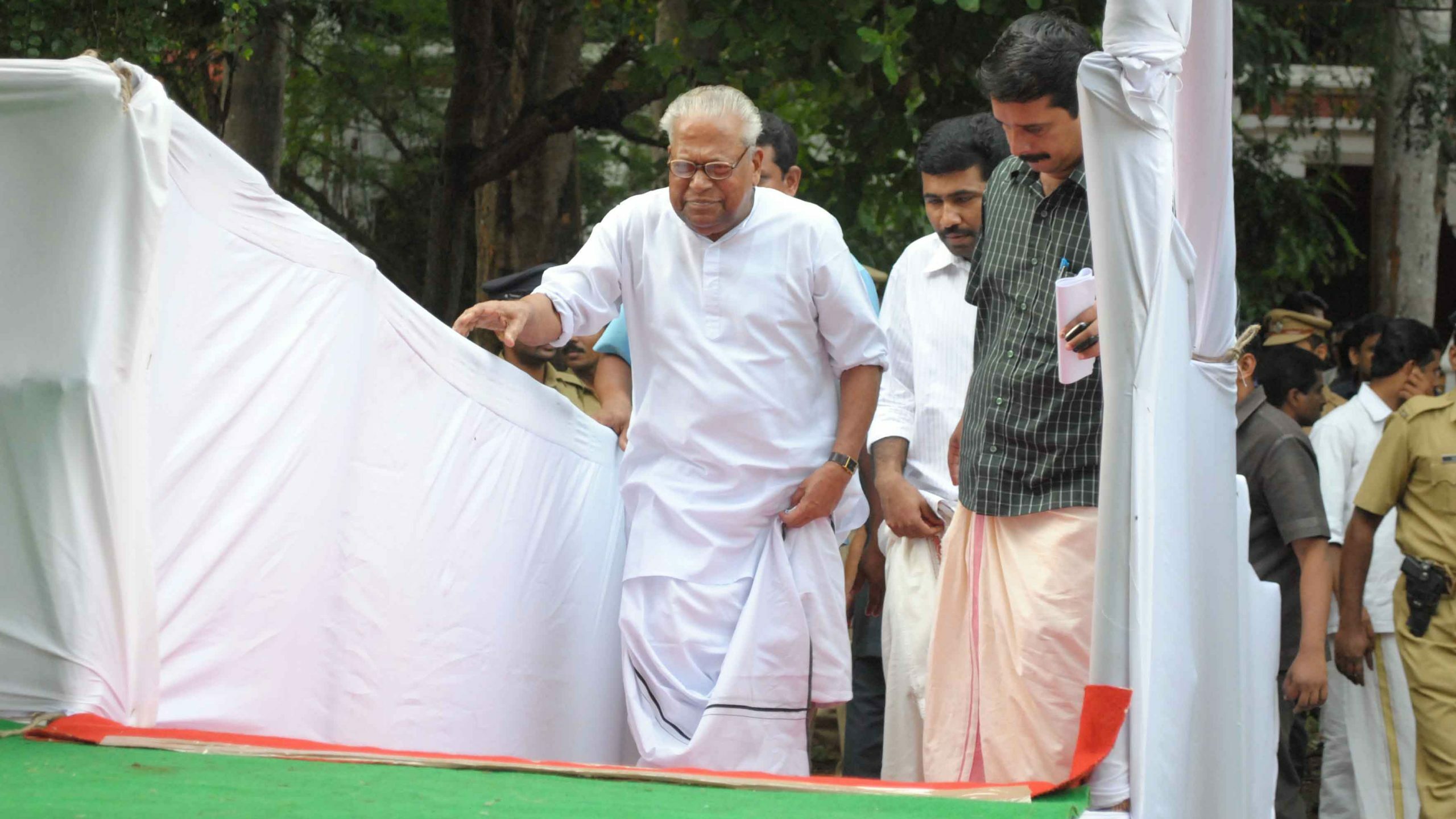 VS Achuthanandn