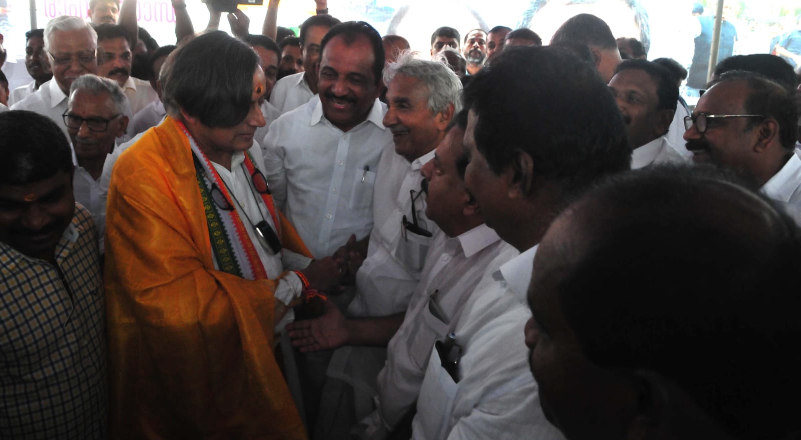 tharoor