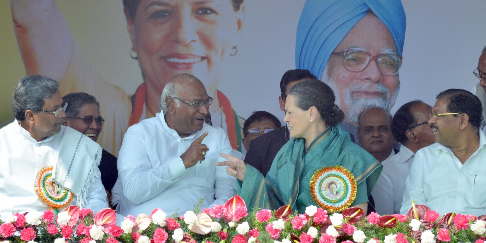 Mallikarjun Kharge with Congress veteran leader Sonia Gandhi. File Photo. South First.