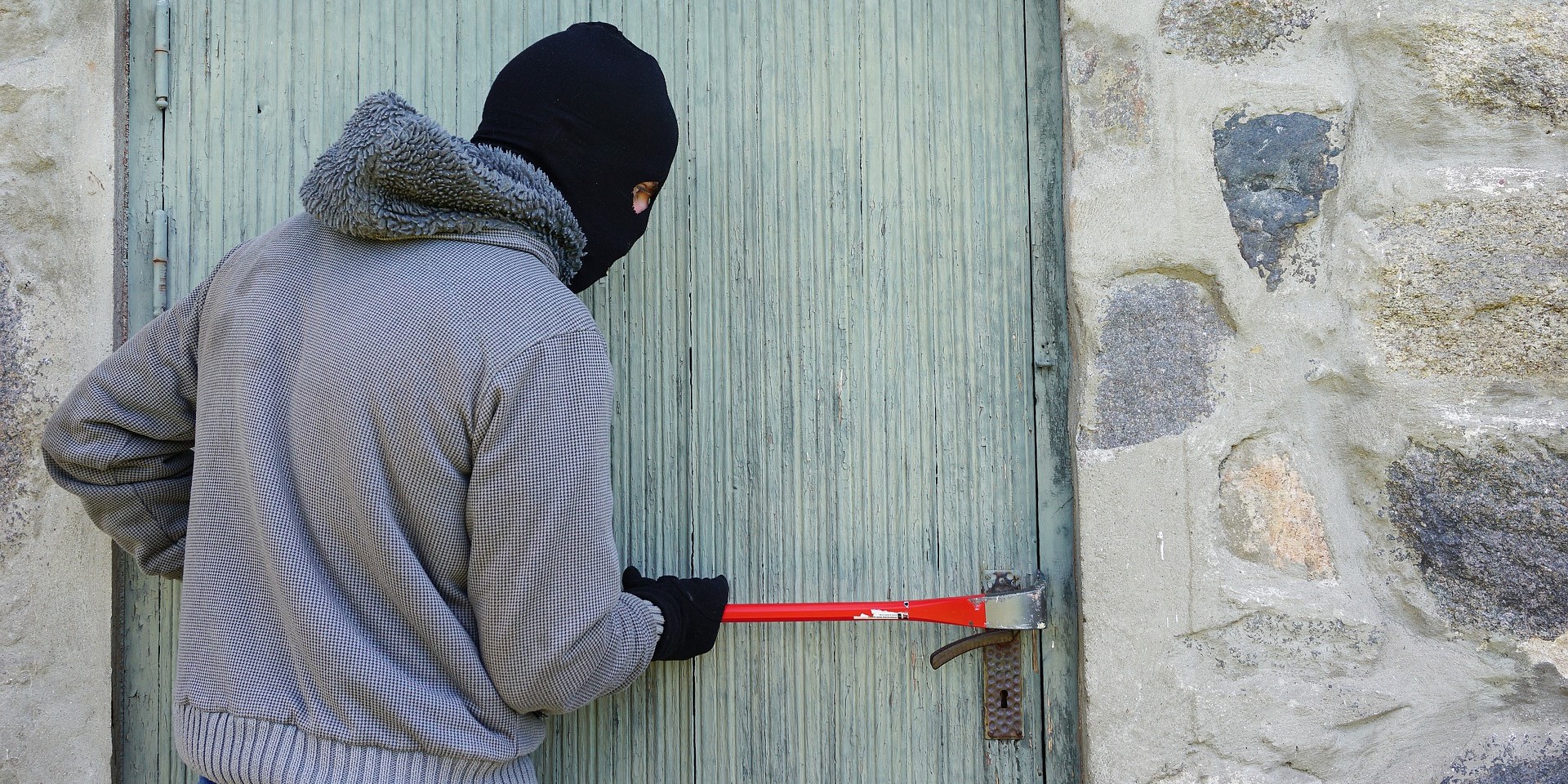 The police said they are searching for other members of the gang involved in the theft.