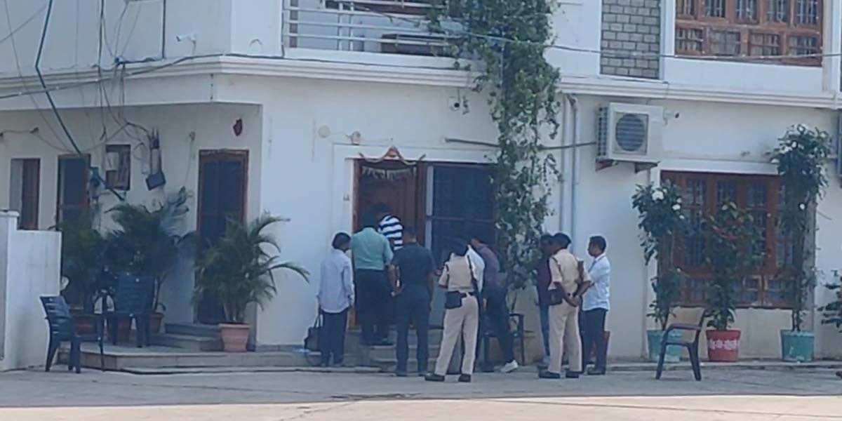 ED I-T RAIDS AT RESIDENCE OF TELANGANA MINISTER