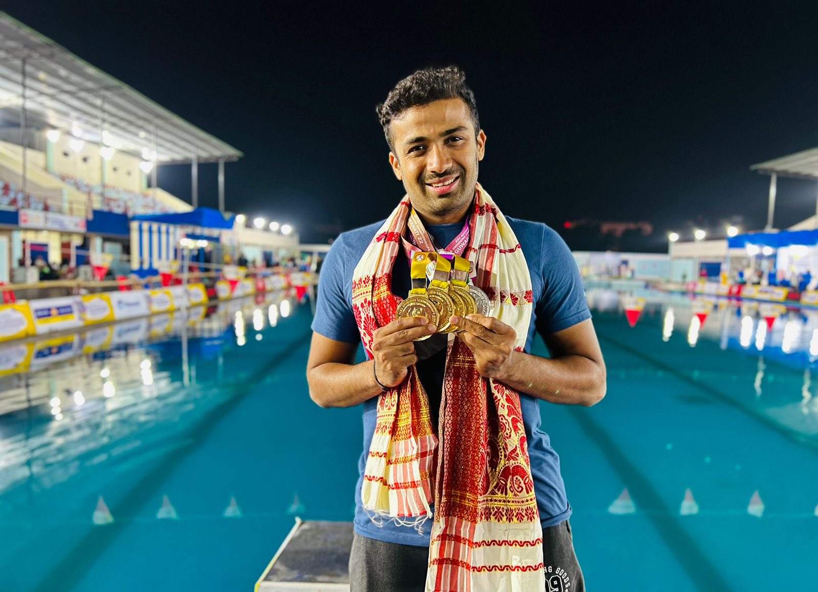 Niranjan Mukundan at the 2022 Guwahati National Championship with four gold medals and a silver medal.