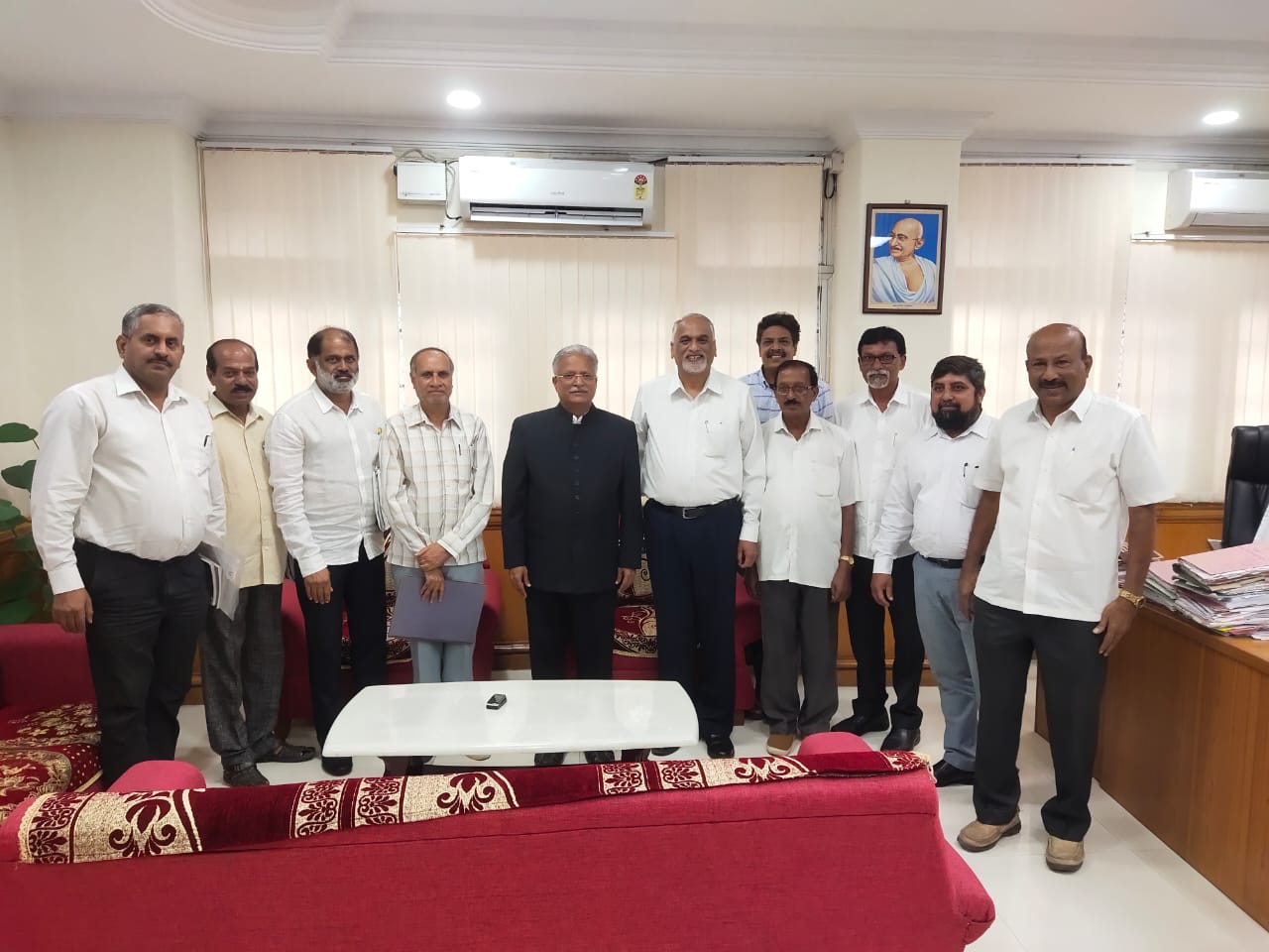 Delegation of activists who met the Lokayukta over the row of CM's Diwali Gift with Cash of 1 lac for journalists. Is this caption okay?