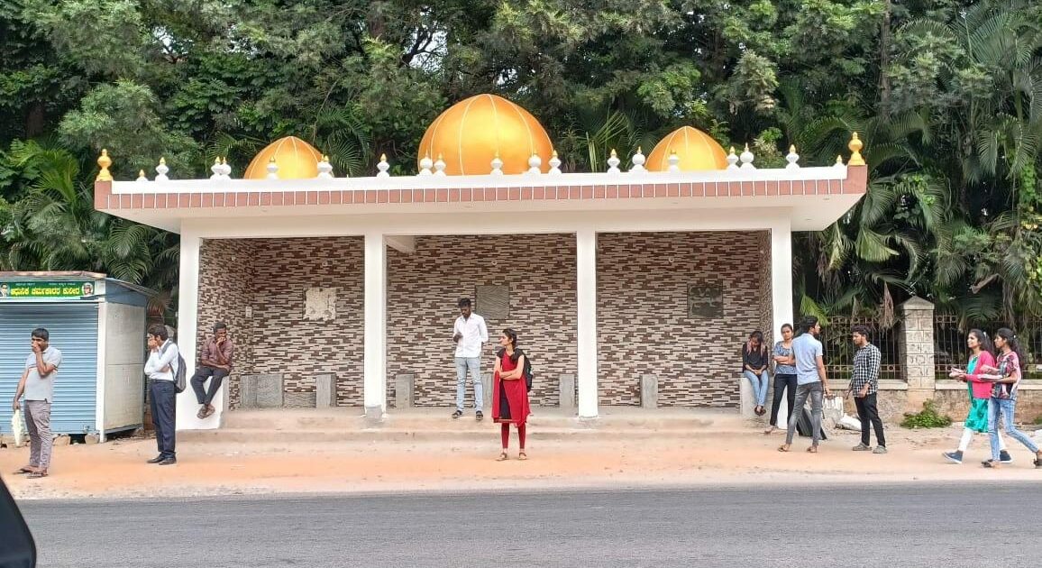 The newly constructed bus shelter on Ooty Road near Mysore near Radisson Blu Hotel