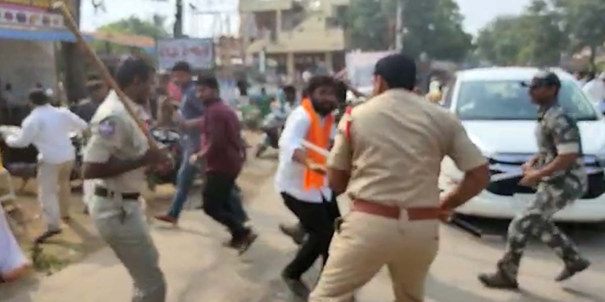 Police lathi charge BJP workers