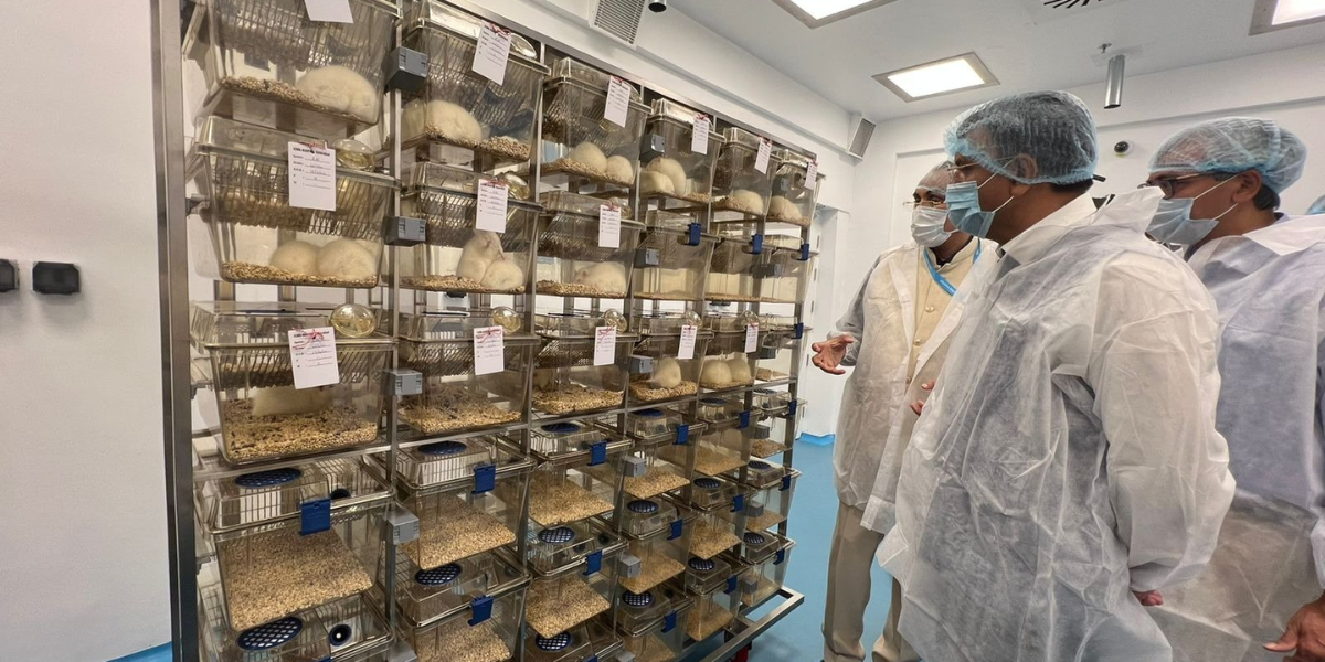Mandaviya visited the animal lab facility at the newly inaugurated National Animal Resource Facility for Biomedical Research in Hyderabad. (Dr Mansukh Mandaviya/Twitter)