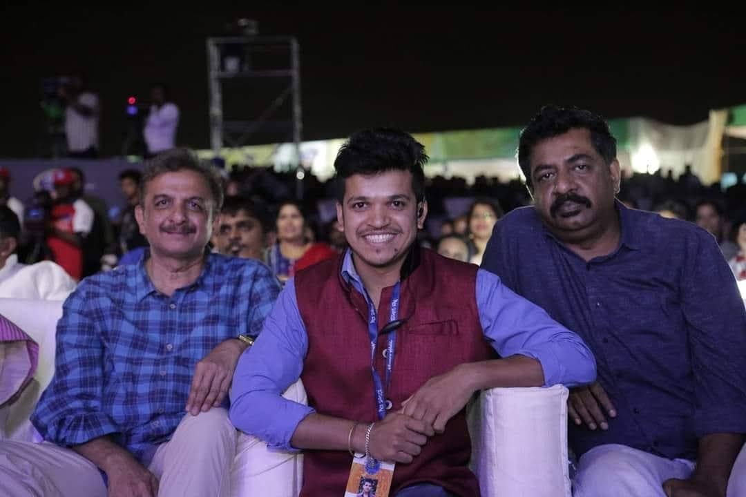 Pramod with Lyricist Jayant Kaikini and director Yogaraj Bhat