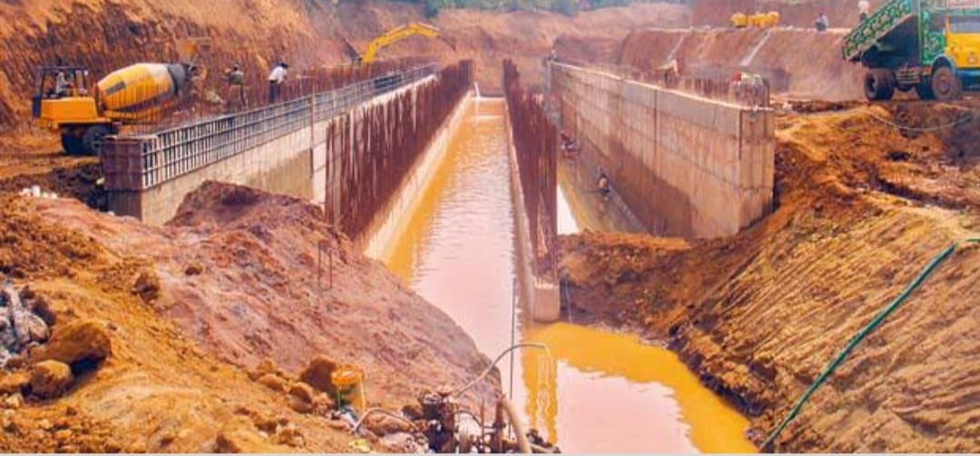 On the directions of Supreme Court, Siddaramaiah-led Karnataka government had built a wall near Kalasa site in Belagavi. (Supplied)