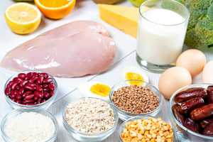 A healthy diet must contain the right amount of carbs, protein, fats, minerals, and vitamins. (Creative Commons)