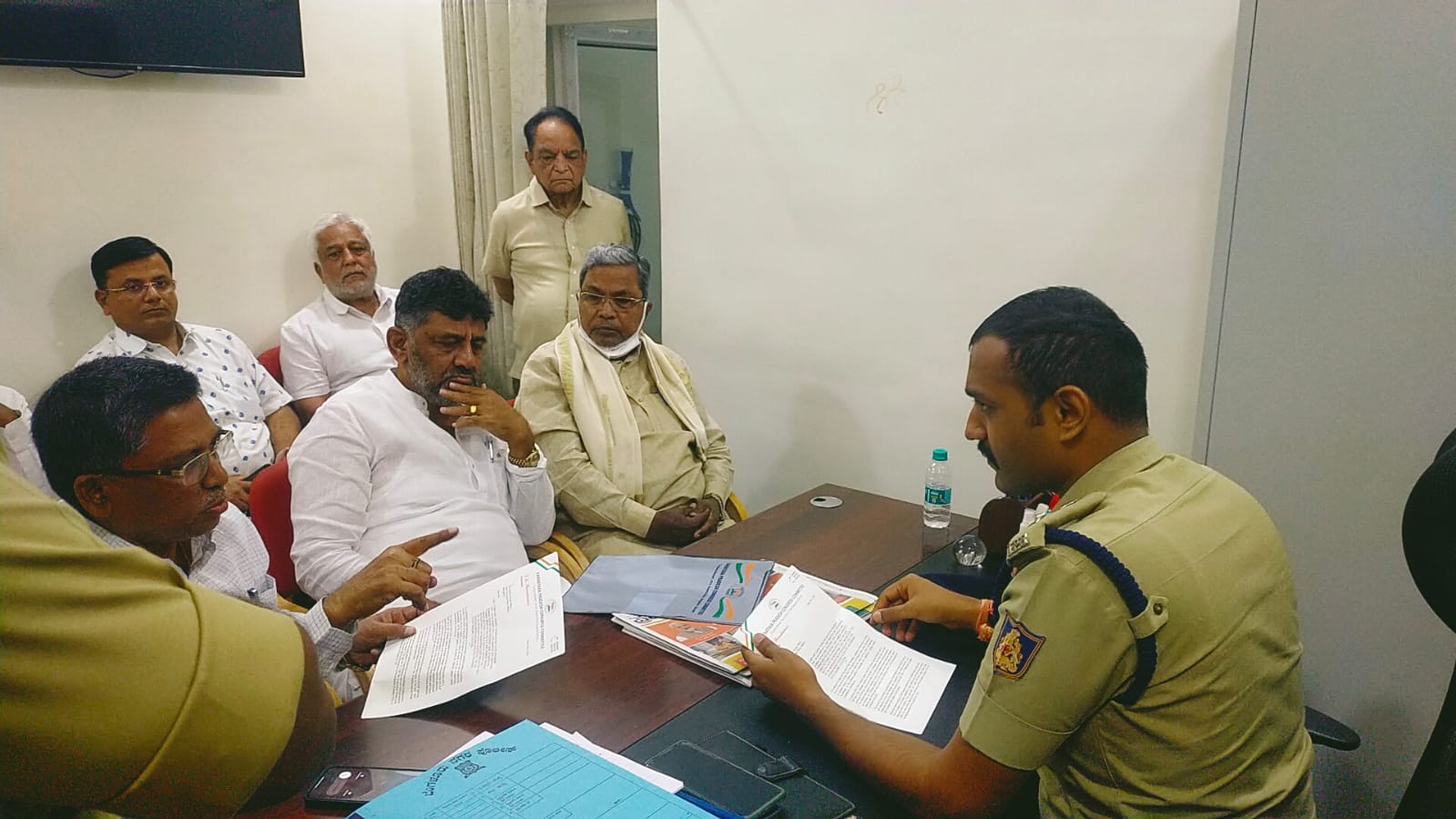 BJP-Congress trade corruption charges against each other as poll race hots up in Karnataka
