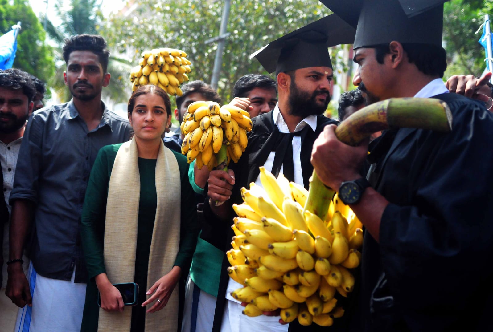 KSU workers took out a protest rally to Kerala State Youth Commission officer demanding the withdrawal of the doctorate awarded to Chintha Jerome. (KB Jayachandran)