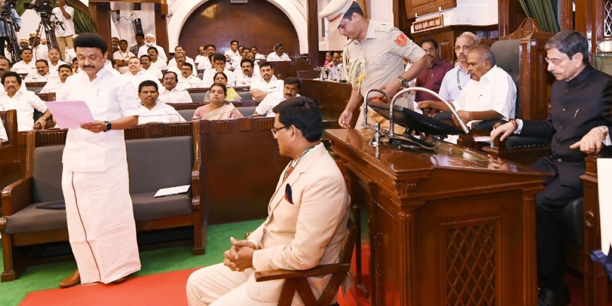 Tamil Nadu Chief Minister and DMK chief MK Stalin with Governor RN Ravi.