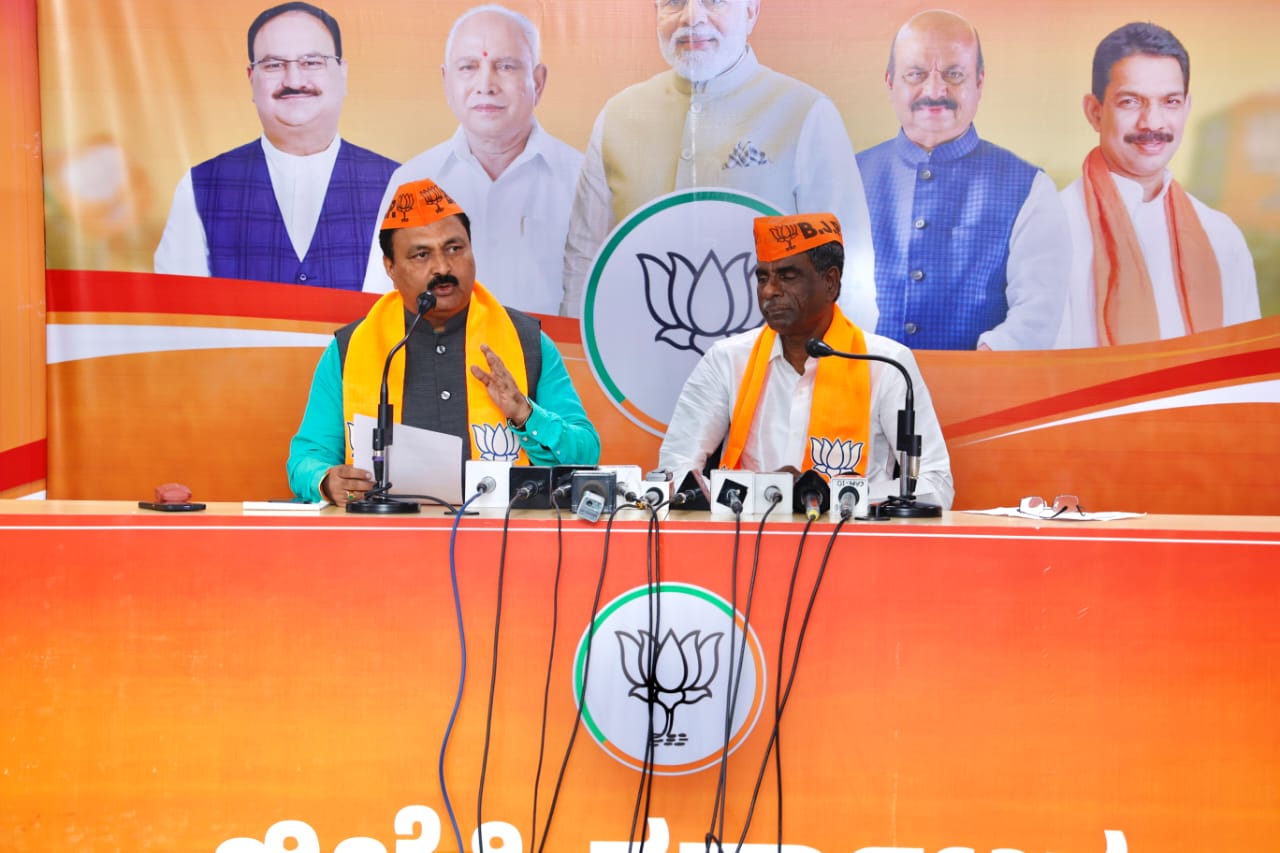BJP State General Secretary and Campaign Co-Cordinator Mahesh Thenginikai, and Kota Srinivas Poojary - Minister for Social Welfare Department and Backward Classes Welfare