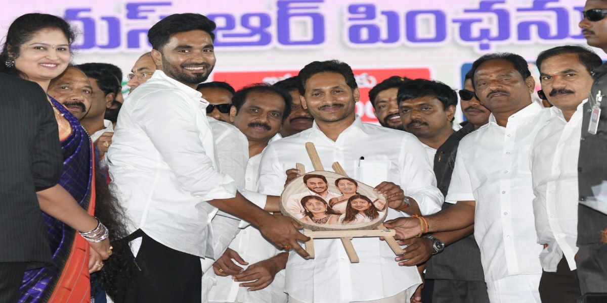 ys jagan