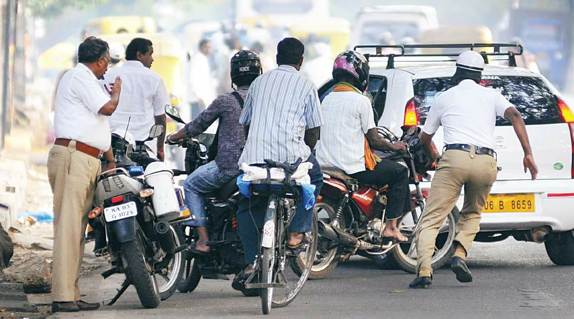 Bangalore Traffic Police in action