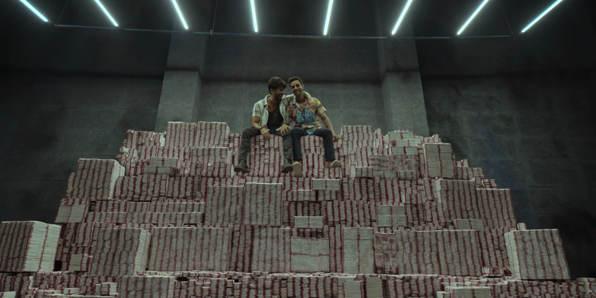 Still image from Farzi
