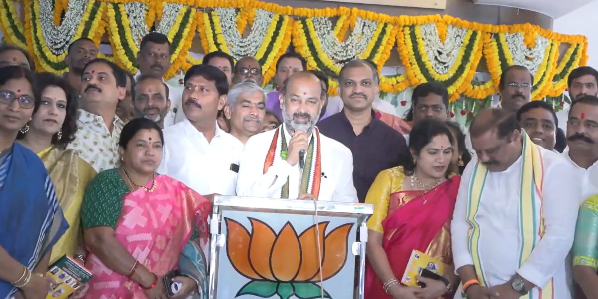 TSPSC: The BJP MP also said that even if he appears before the SIT, he was within his rights not to share the evidence with it since he had no trust in them. (Twitter)