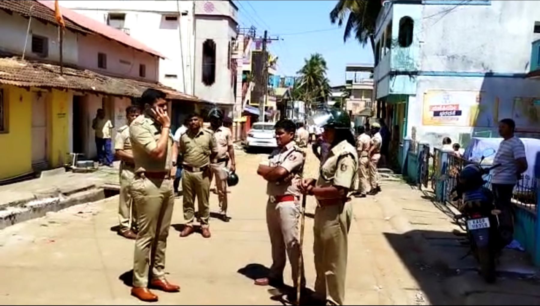 Banjaras attack BSY