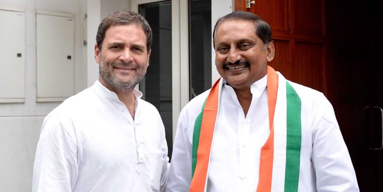 N Kiran Kumar Reddy with Rahul Gandhi when the former rejoined the Congress in 2018. (Supplied)