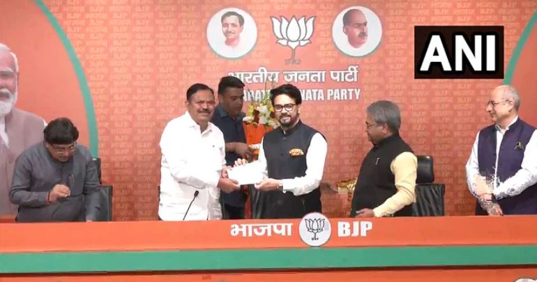 Ex-JD(S) MLA AT Ramaswamy joined BJP