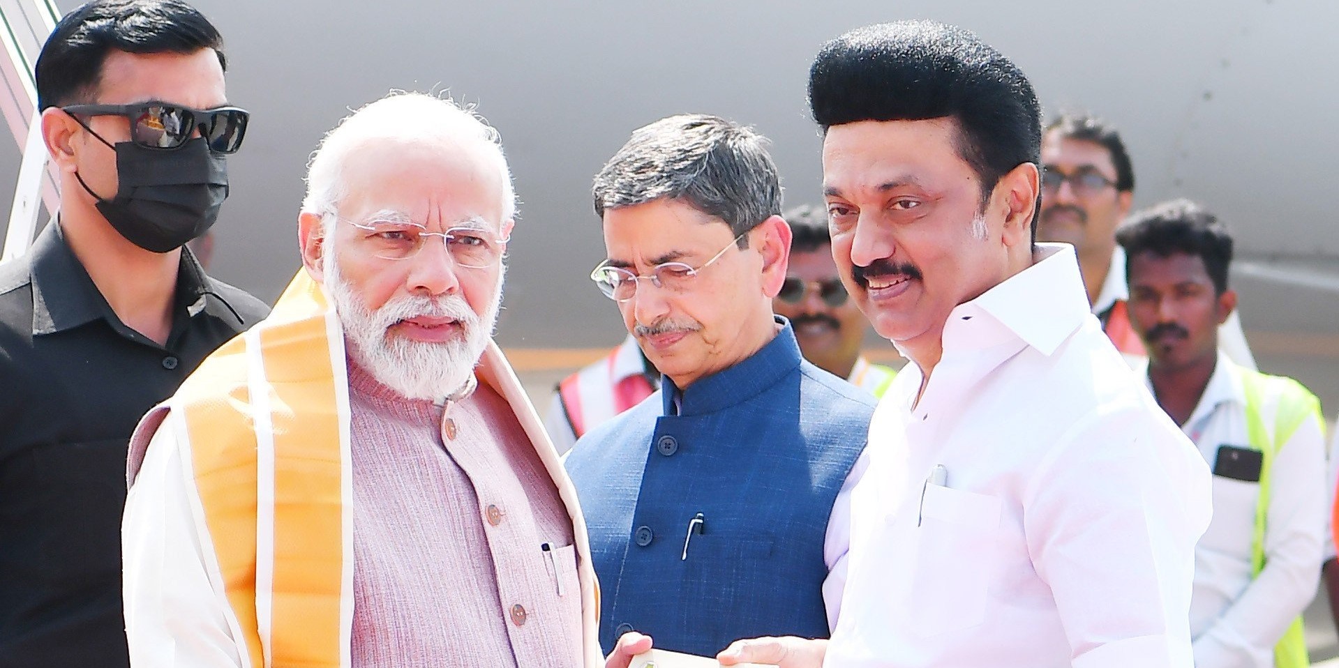 MK Stalin with Narendra Modi. (Twitter)