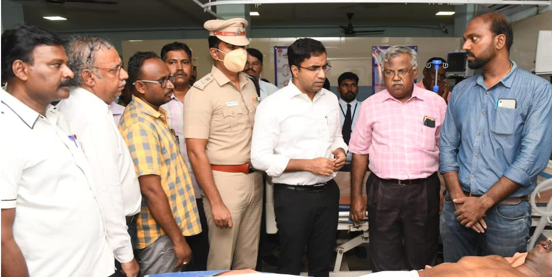 Tamil Nadu administrative officer, who took on sand mafia, dies after being attacked in office