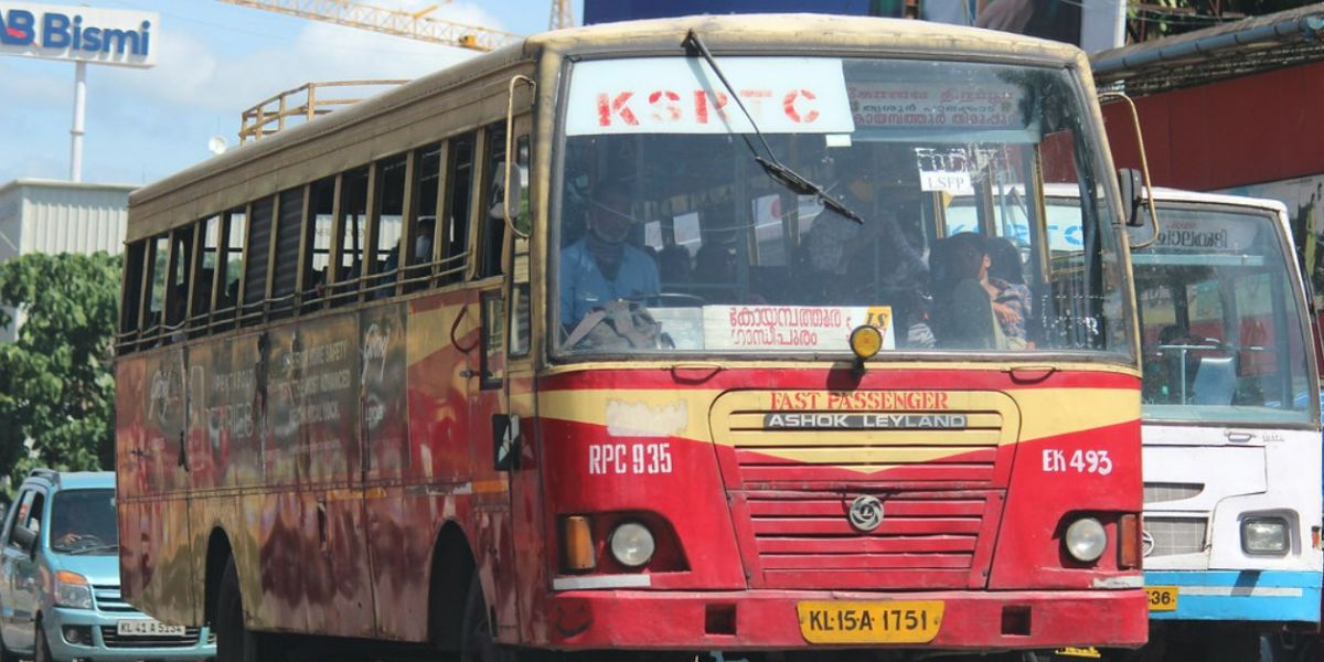 KSRTC flashing Kerala