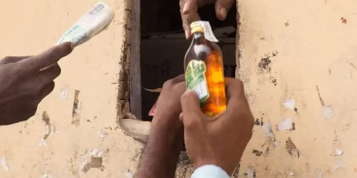 Following the twin tragedies, the Tamil Nadu police cracked down on illegal sale of liquor. (Creative Commons)