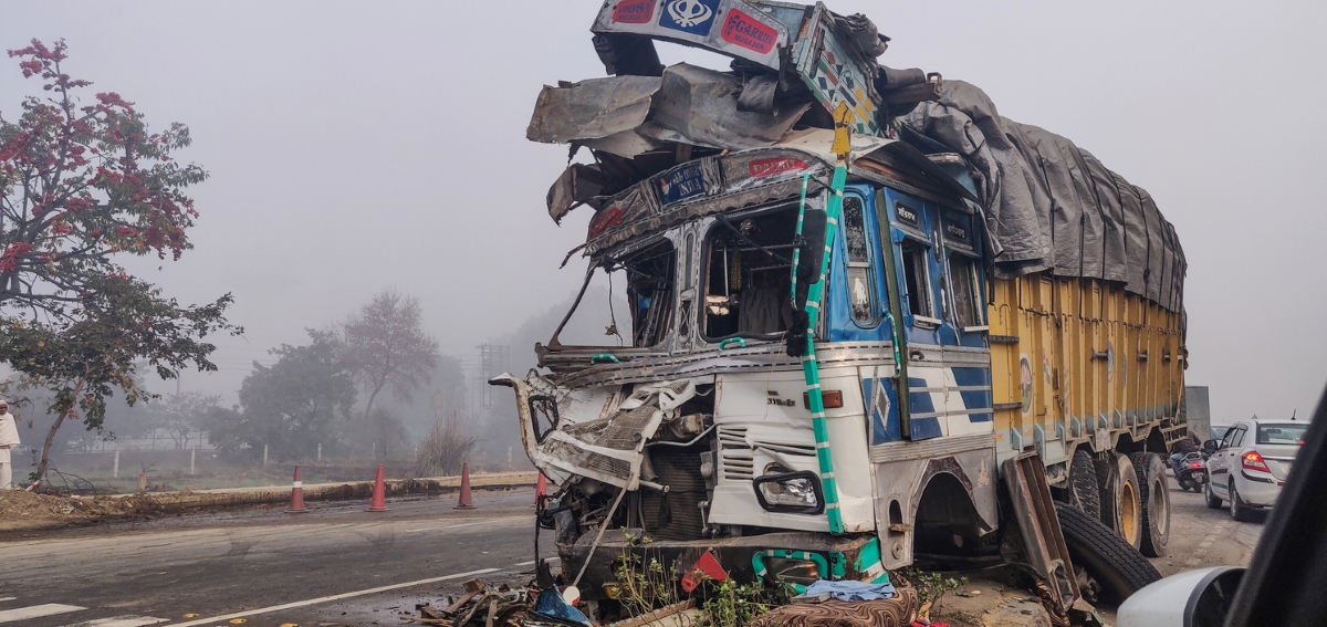 Six women labourers killed in road accident