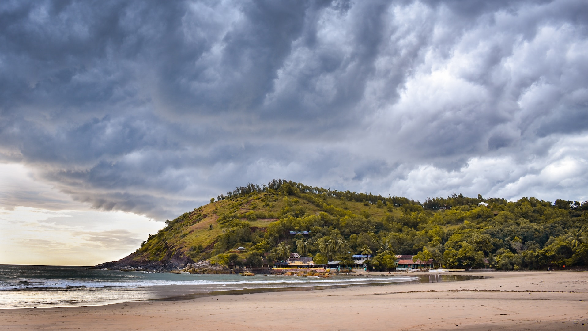 Karnataka Beach Travel