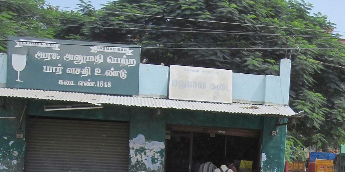 A TASMAC outlet in Tamil Nadu. (Creative Commons)