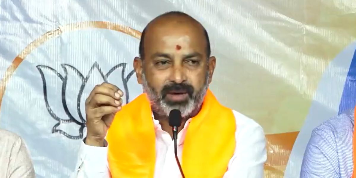 Telangana BJP's ‘headless chicken’ stand on HYDRAA demolitions