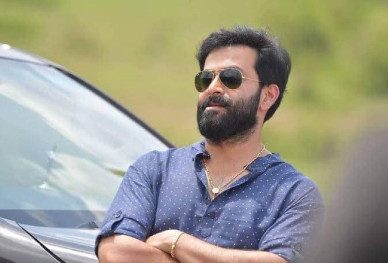 Prithviraj got injured while shooting 'Vilayath Buddha'.