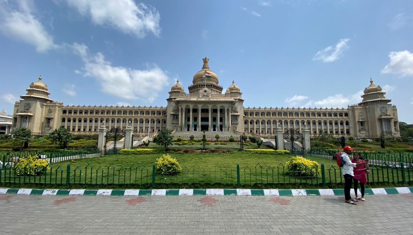 5 guarantees Karnataka