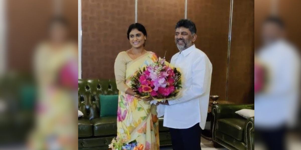 YS Sharmila with DK Shivakumar. (Twitter)