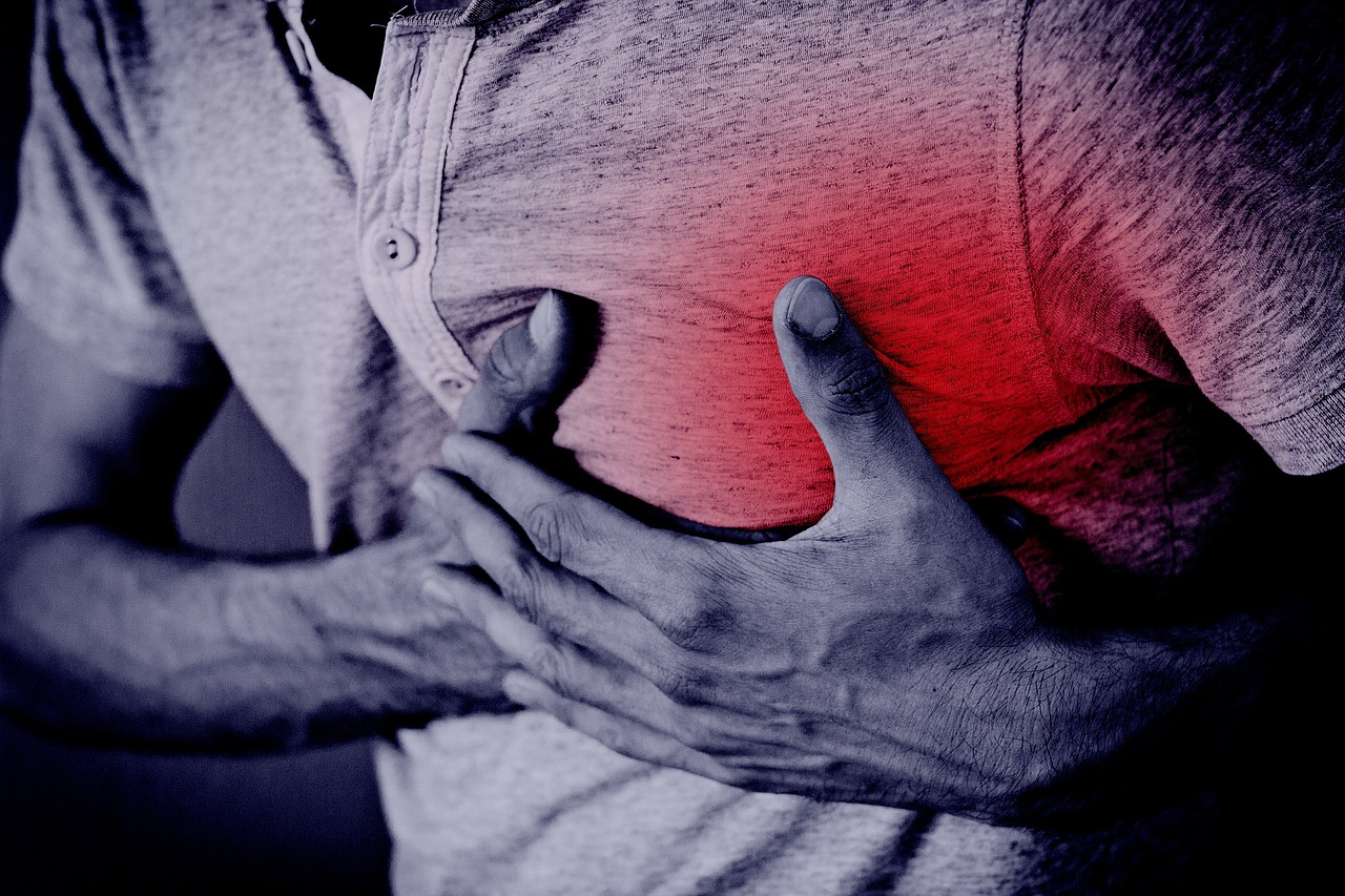 Why the ‘golden hour’ is crucial to survive heart attacks, and how over-exertion can harm the heart