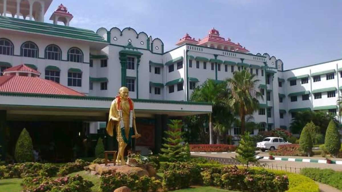Split verdict in Madurai’s Thirupparankundram Sikandar Badhusha Hill case; matter referred to third judge