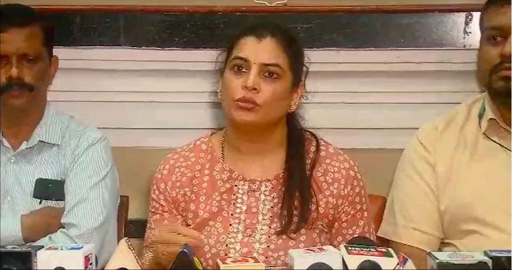 Screen grab of Netra Jyothi College Director Rashmi Krishnaprasad addressing a Press Conference in Udupi on Tuesday