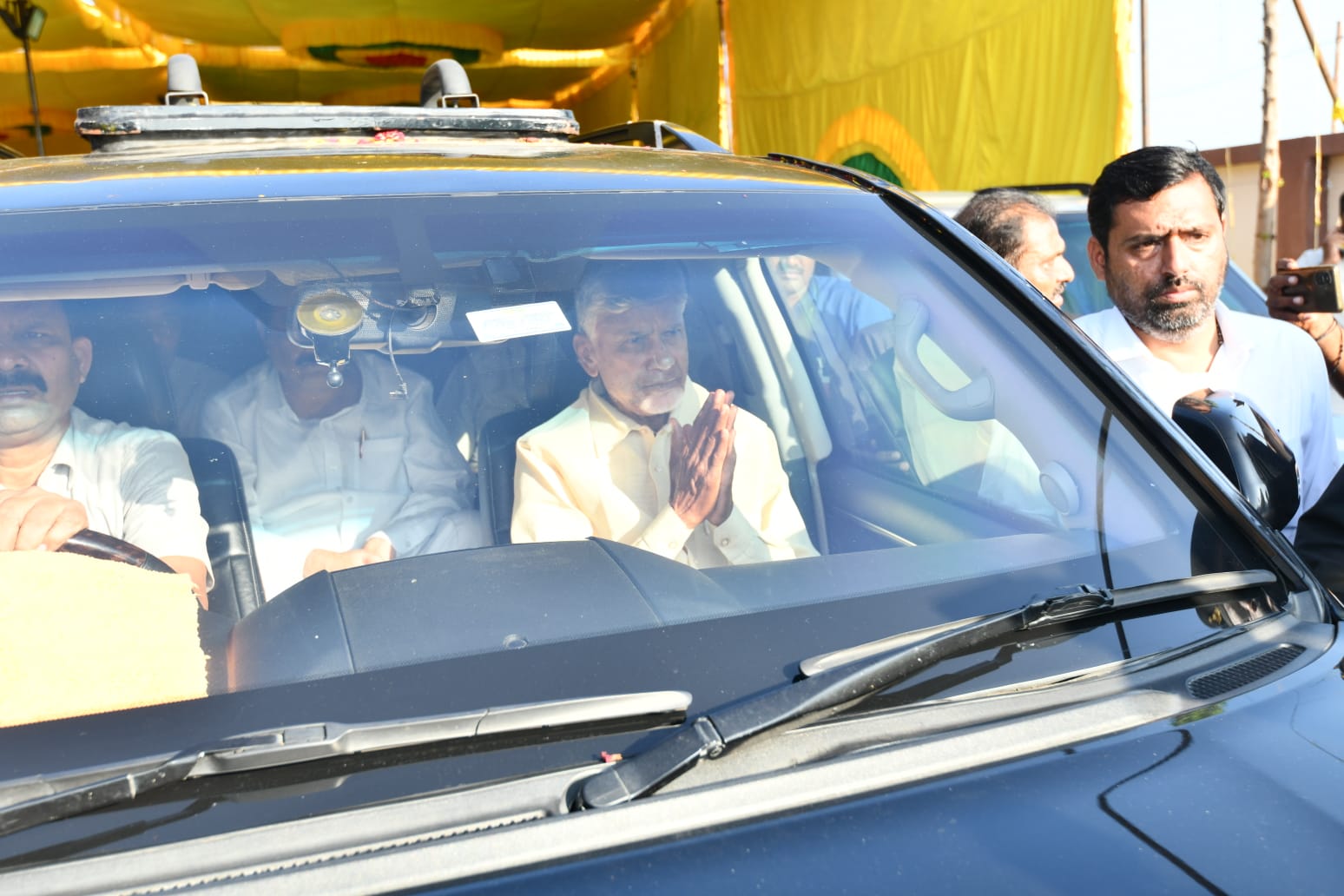 AP CID said Chandrababu Naidu is being taken to Vijayawada. (TDP/X)