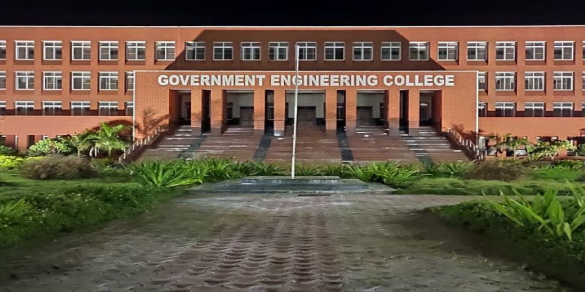 The head office of Koppal University has been allocated in Government Engineering College in Talakal. (Supplied)